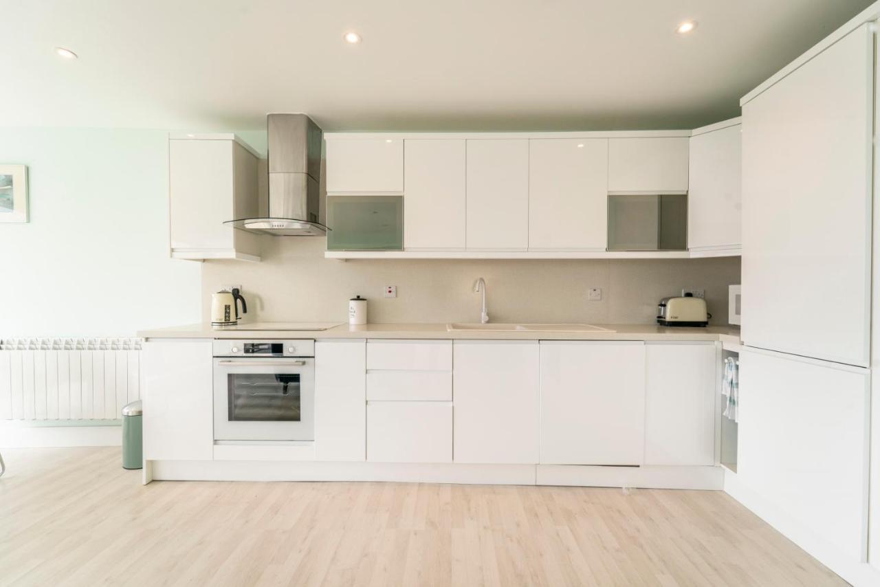 Luxurious Seaside Apartment Galway Eksteriør bilde